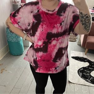 Pink tye dye shirt